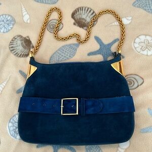 “Rare”Blue leather Gucci shoulder bag from the 70’s. Comes with dust bag.